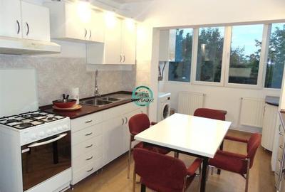 Apartament cu 3 camere decomandat, mobilat în 1 Decembrie 1918 - 1