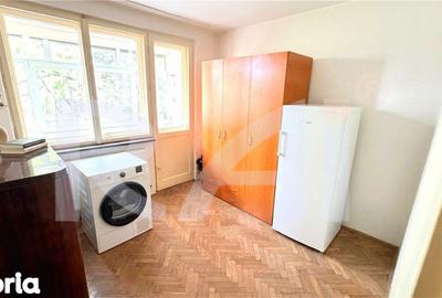 Apartament cu 4 camere decomandat în Rovine - 6