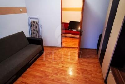 Apartament cu 3 camere decomandat în Central - 2