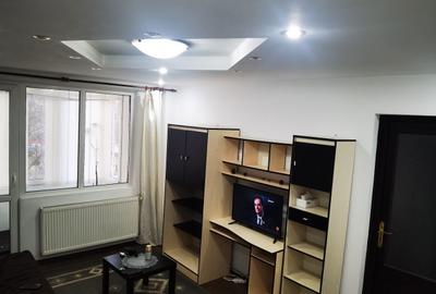 Apartament cu 2 camere semidecomandat în Exterior Vest