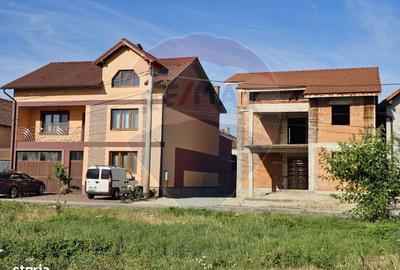 Casă cu 8 camere cu Teren 350 Mp în Central - 7