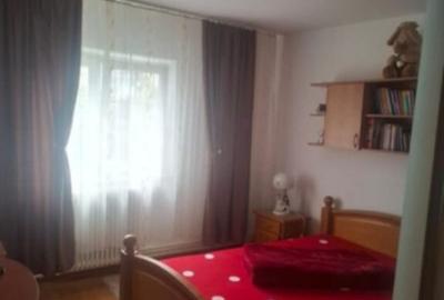 Inchiriez apartament 2 camere Ostroveni - 1