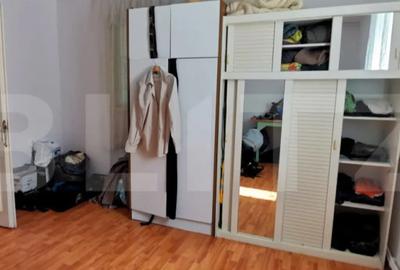 Casă cu 5 camere cu Teren 2100 Mp în Luna - 6