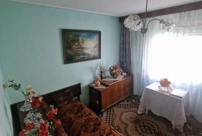 Apartament cu 3 camere în Zimbru - 2