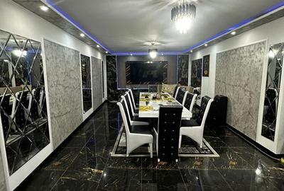 Casă cu 4 camere în Exterior Vest - 1