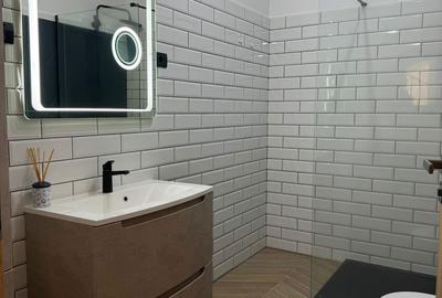 Casă cu 6 camere cu Teren 324 Mp în Central - 15