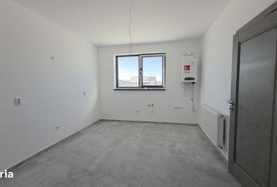 Casă cu 4 camere cu Teren 225 Mp în Central