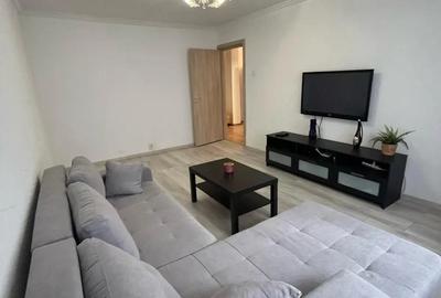 Inchiriez apartament 2 camere recent renovat , mobila Mobexpert , parchet -usi Pinum,totul nou - 2