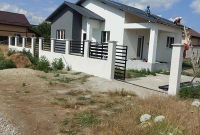 Casă cu 2 camere în Ișalnița - 7