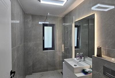 Apartament cu 2 camere decomandat în Micro 38 - 5
