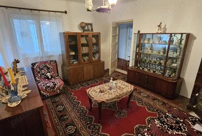 Casă cu 4 camere cu Teren 1268 Mp în Central - 8