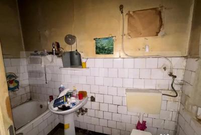 Casă cu 3 camere cu Teren 300 Mp în Șimleu Silvaniei