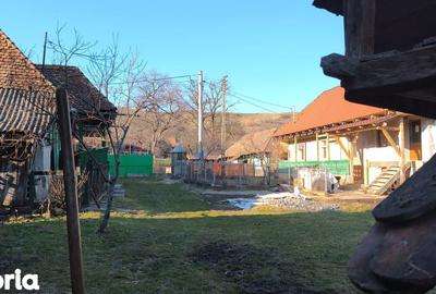 Casă cu 4 camere cu Teren 1300 Mp în Măgherani - 7