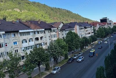 Apartament cu 2 camere decomandat în Mărăței - 1