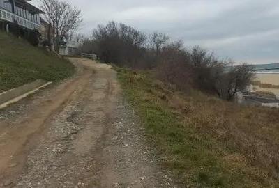 Teren de 1200 mp, în Central - 7