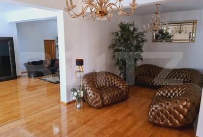 Casă cu 5 camere cu Teren 700 Mp în Central - 6