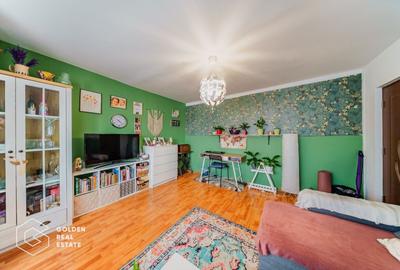 Apartament cu 4 camere decomandat în Confecții - 1