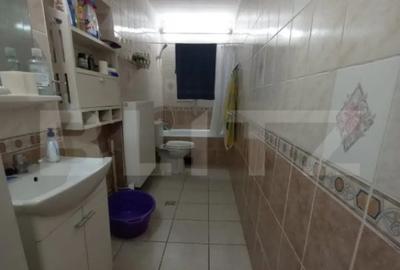 Casă cu 4 camere cu Teren 403 Mp în Semicentral - 2