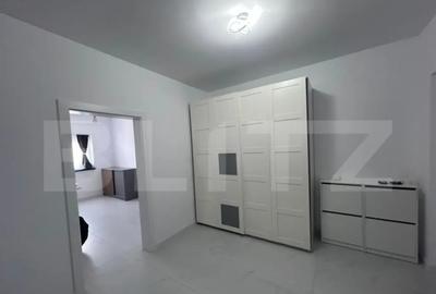 Apartament cu 3 camere în Central - 1