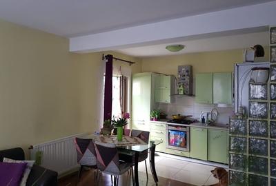 Duplex cu 4 camere cu Canalizare în Florești - 12