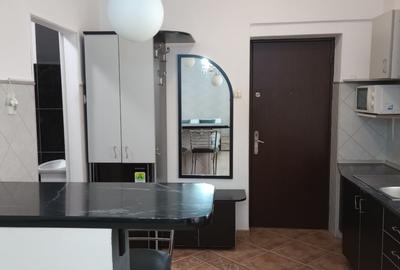 Garsonieră semidecomandată, mobilată în Centrul Istoric - 4