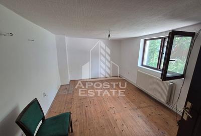 Casa Individuala cu 5 camere,teren 360 - 5