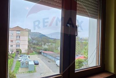 Apartament cu 3 camere în Central - 2