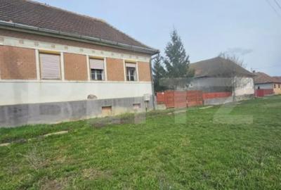 Casă cu 3 camere cu Teren 2766 Mp în Reghin - 6