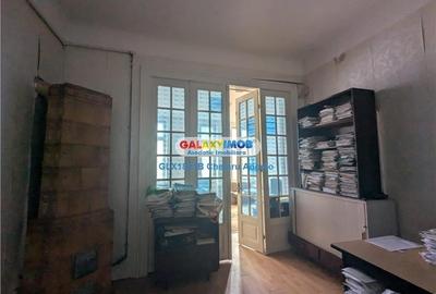Unirii-11Iunie,apart  5 camere,suprafata 150 mp,etaj 1,renovat partial - 1