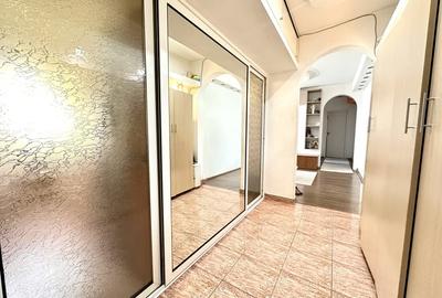 Apartament mare cu 4 camere, etaj 2 - zona Circumvalatiunii - 6