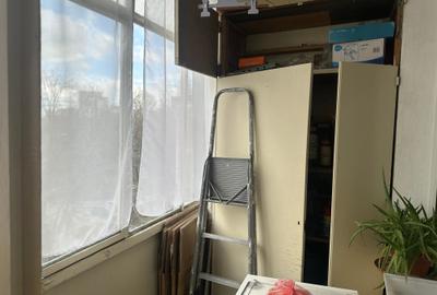 Apartament cu 3 camere, mobilat în Berceni - 15