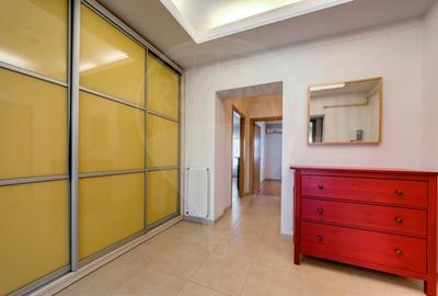 Apartament cu 3 camere decomandat, mobilat în Tei - 8