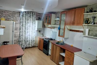 Apartament de vanzare, 4 camere, 73 mp - zona Liliacului - 9