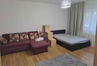 Garsonieră decomandată în 13 Septembrie - 1