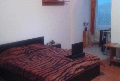 Garsonieră semidecomandată în Central - 2