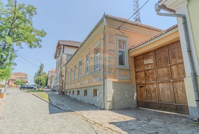 Comision 0% | Pensiune moderna de vanzare, Cincu, locatie centrala