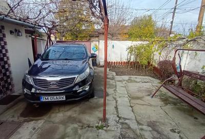 Casă cu 2 camere cu Teren 250 Mp în Lunei - 1