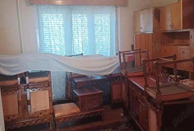 Casa de vanzare cu 3 camere , pe un nivel , pe Strada Botizului , 68.000 euro negocibil
