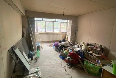 Apartament de vanzare cu garaj si afacere (bar) - 7