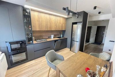 Apartament cu 2 camere decomandat în Central - 1