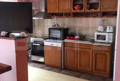 Apartament cu 3 camere de vanzare 85 m