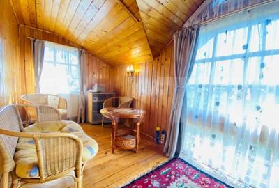 Casă cu 4 camere cu Teren 2031 Mp în Vălenii de Munte - 7