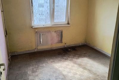 Apartament cu 2 camere semidecomandat în Vărsătura - 2