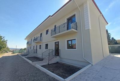 Apartament cu 3 camere semidecomandat în Lunca Cetățuii - 1