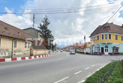 Spațiu comercial, de 24 mp, în Central - 11