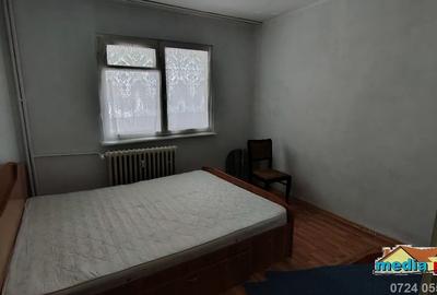 Apartament cu 2 camere decomandat în Micro 13 - 5