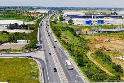 Teren de 300000 mp, în Vânătorii Mici - 17