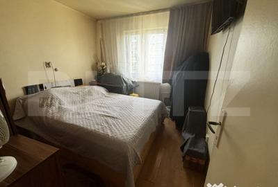 Apartament cu 3 camere semidecomandat, mobilat în Micro 15 - 2