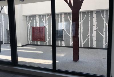 Birou, de 200 mp, în Central - 15