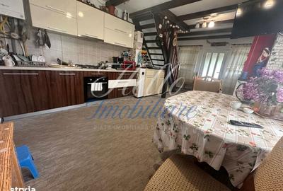 Casă cu 3 camere în Câmpenești - 3